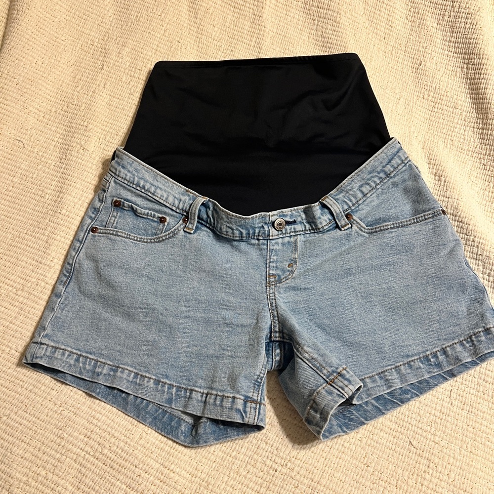 Abercrombie & Fitch Maternity Dad Short
